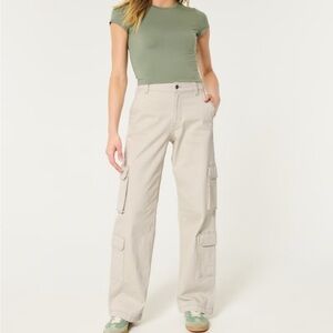 Hollister Baggy Cargo Pants NWT